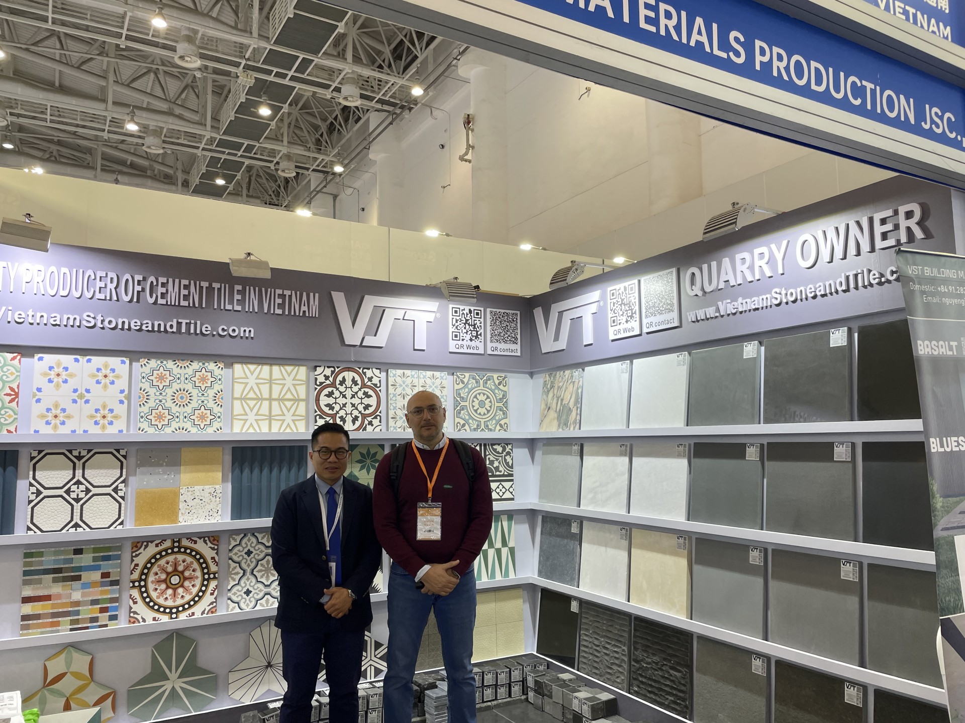 Meeting International Customers